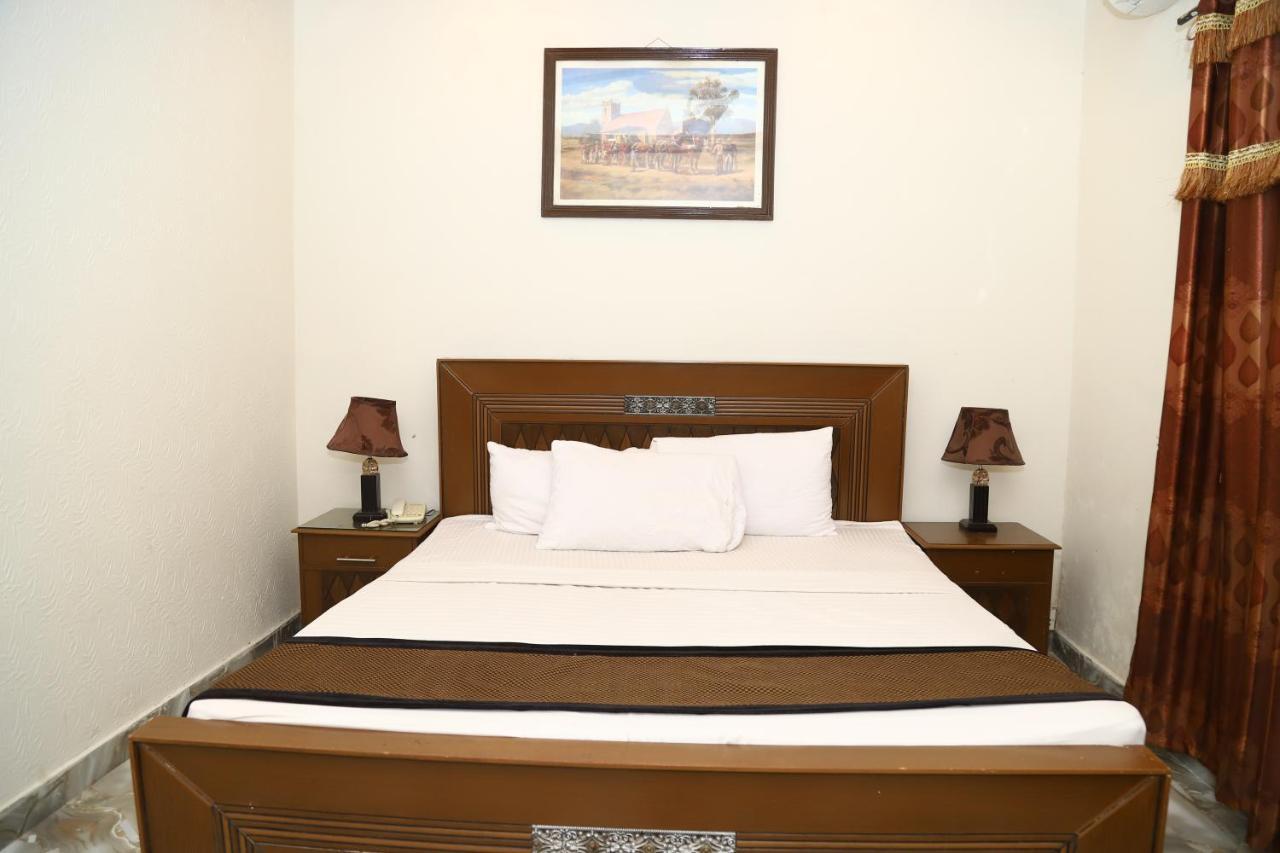Hotel Green Fort Gulberg Lahore Exterior foto