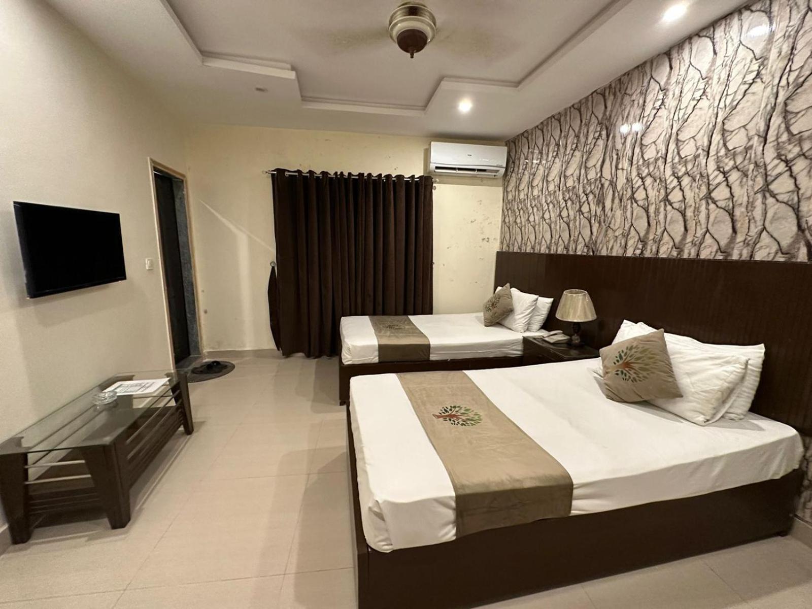 Hotel Green Fort Gulberg Lahore Exterior foto
