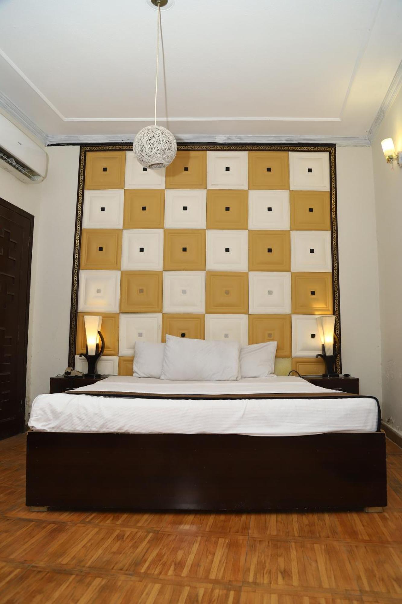 Hotel Green Fort Gulberg Lahore Exterior foto