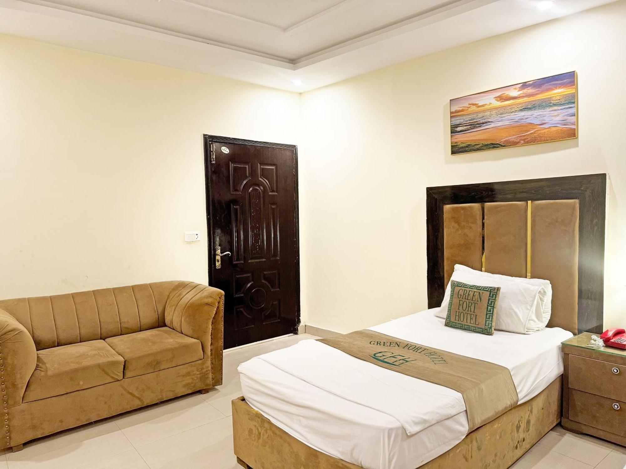 Hotel Green Fort Gulberg Lahore Exterior foto