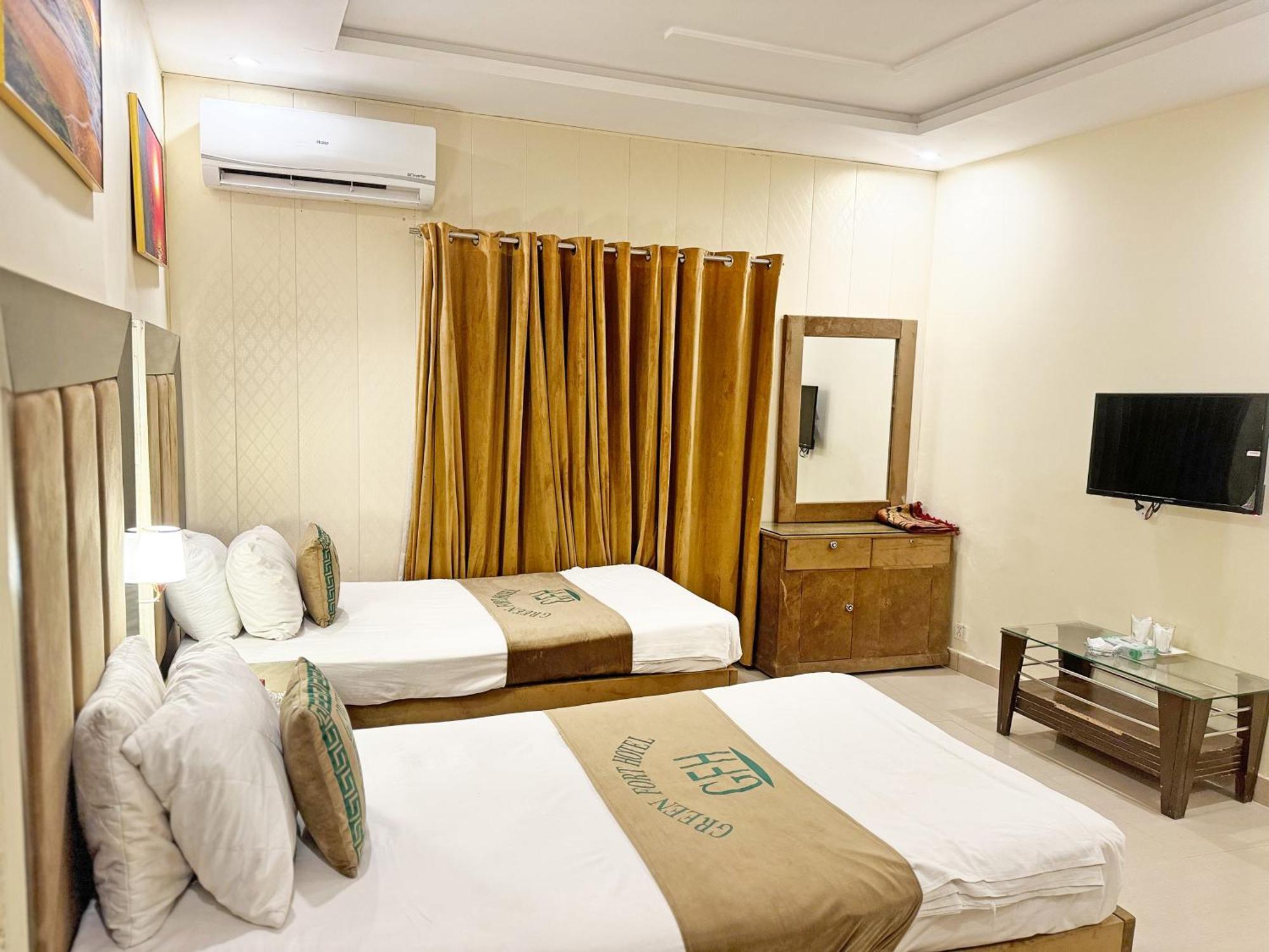 Hotel Green Fort Gulberg Lahore Exterior foto
