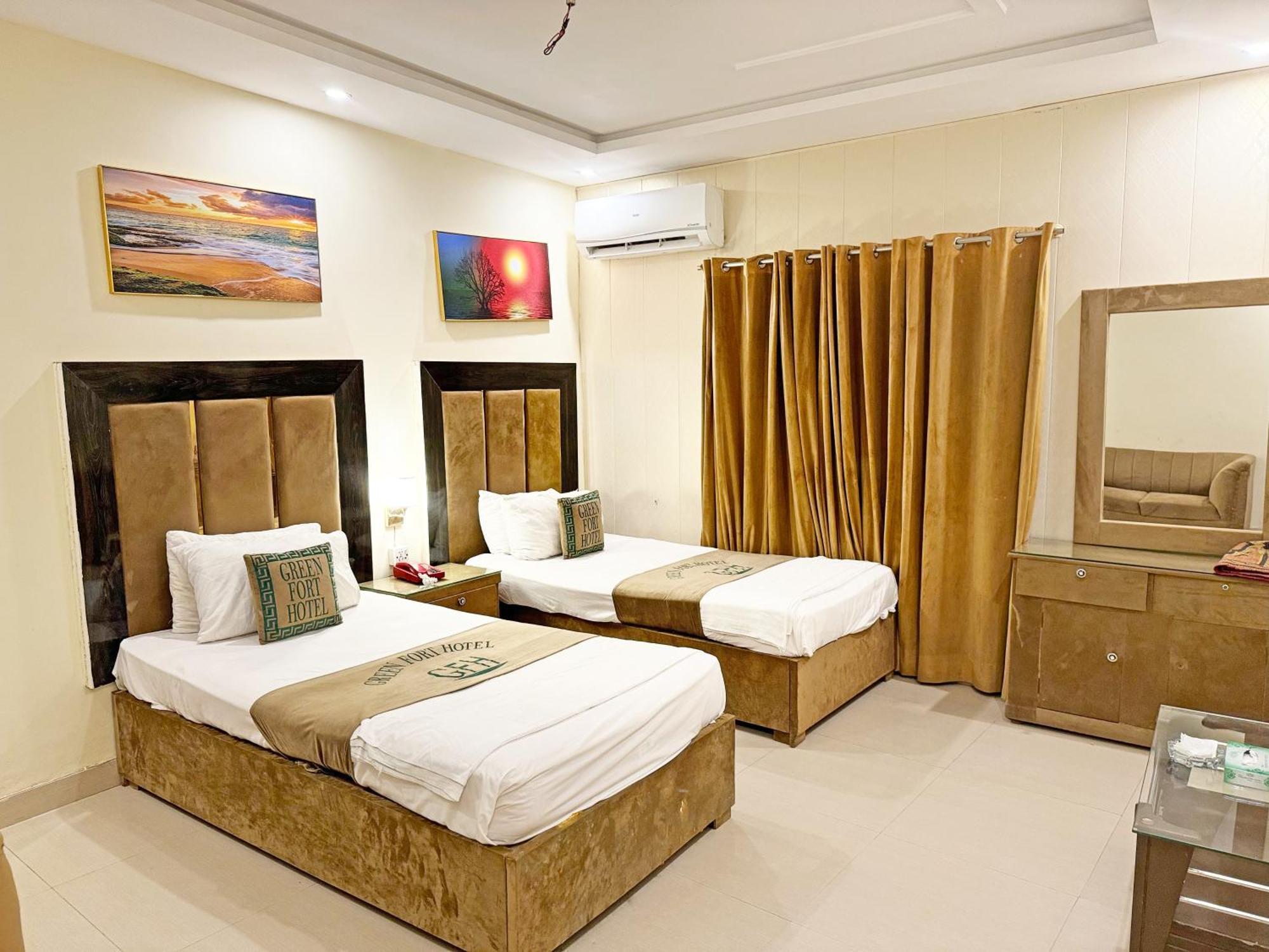 Hotel Green Fort Gulberg Lahore Exterior foto